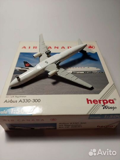 Модель самолета Air Canada A330-343X Herpa 1/500