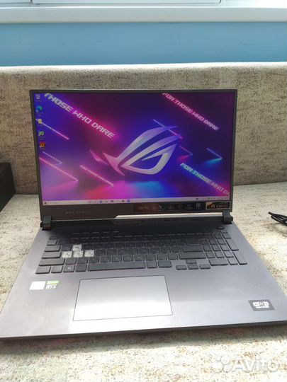 Asus ROG Strix G17 G713-K4228