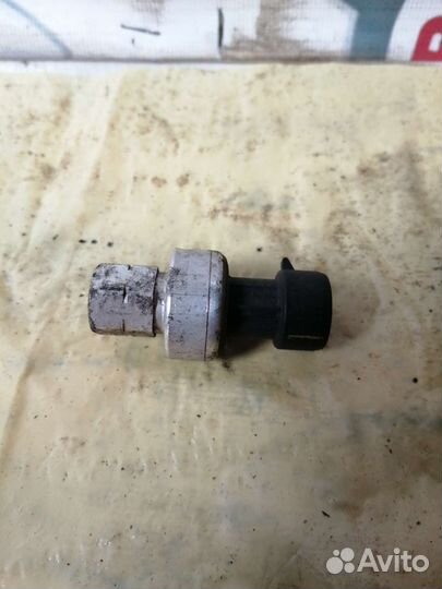 Датчик давления кондиционера Opel Astra J, 1.6