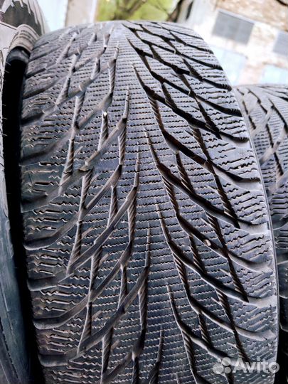 Nokian Tyres Hakkapeliitta R2 205/60 R16