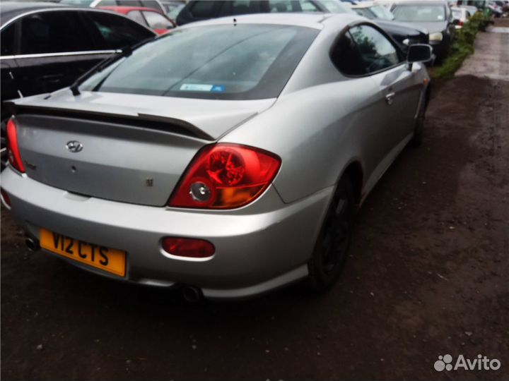 Разбор на запчасти Hyundai Coupe (Tiburon) 2002-20