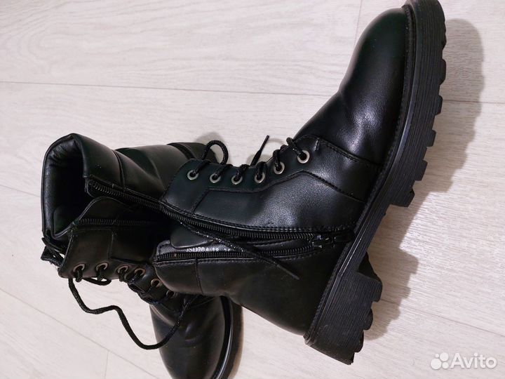 Ботинки для девочки, р35