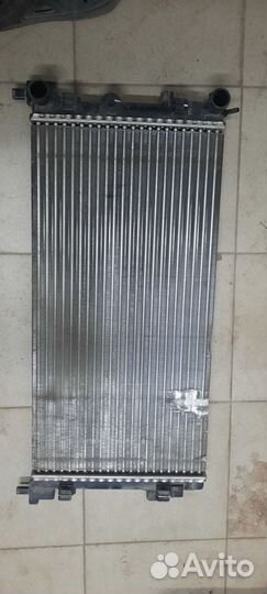 Радиатор двс Skoda Rapid/2022