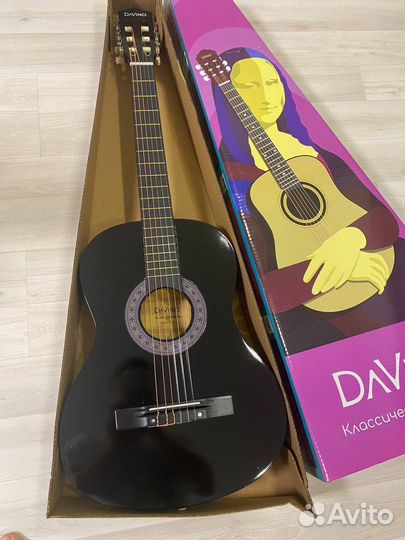 Гитара классическая новая + струны