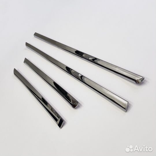 Молдинги на двери для Toyota Premio 260