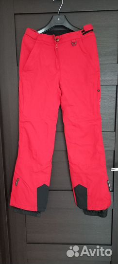 Спортивный костюм женский