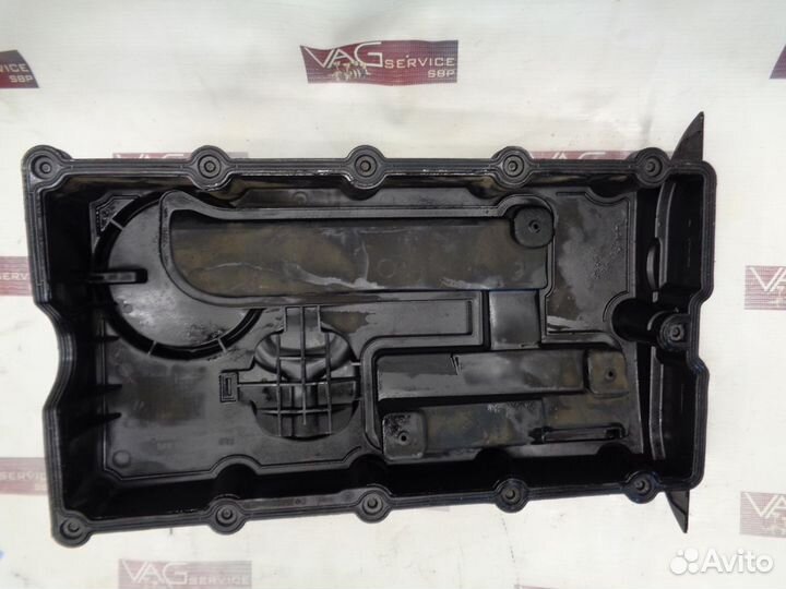 Клапанная крышка VAG VW 2.0 TDI BLB BKP