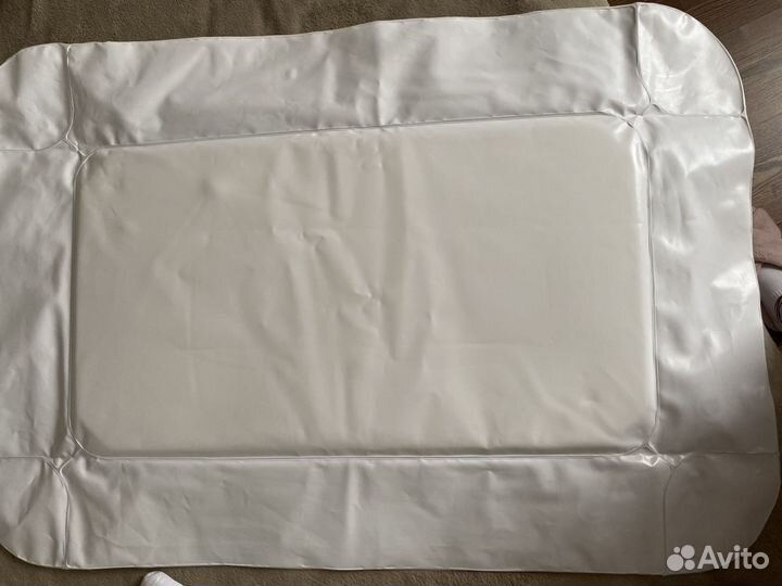 Пеленальная подстилка для младенца