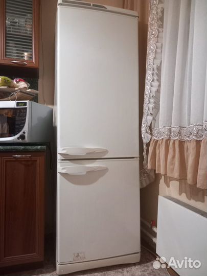 Холодильник