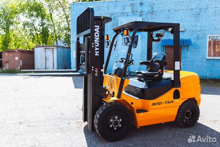 Вилочный погрузчик Hyundai 30D-7SA, 2023