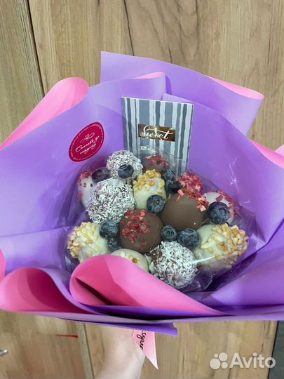 Клубника в шоколаде на 8 марта