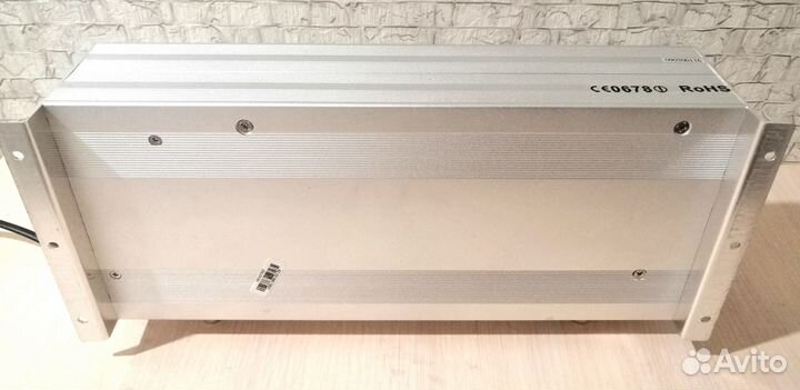 Усилитель сотовой связи Vector R-700