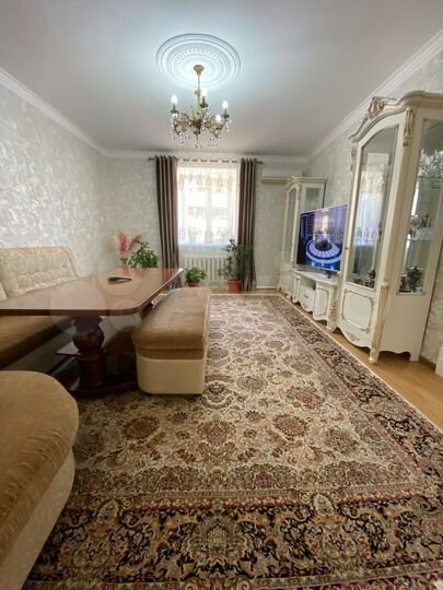 Дом 200 м² на участке 2,5 сот.