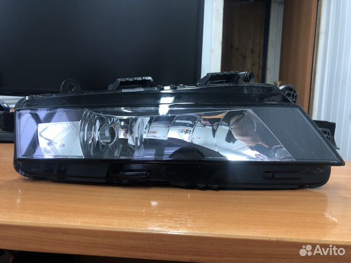 Противотуманная фара skoda octavia a7