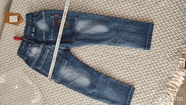 Джинсы новые (р 104)