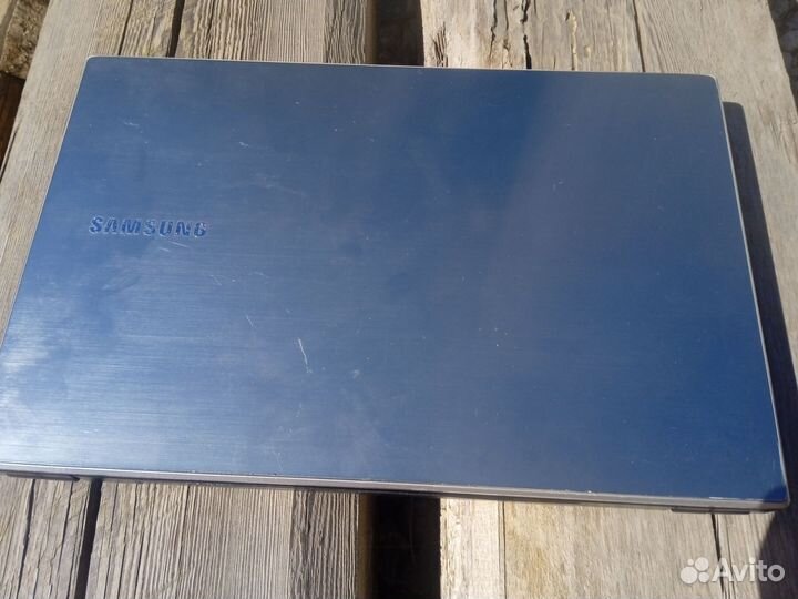 Samsung NP300V5A-S0YRU Intel Core i7 2670QM