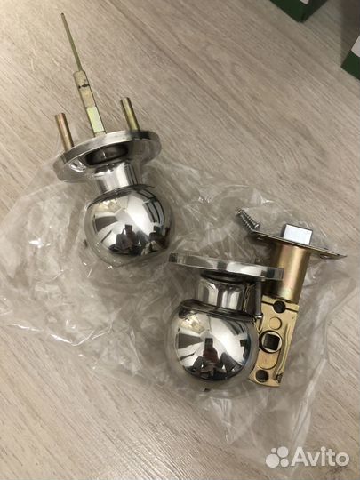 Дверная ручка