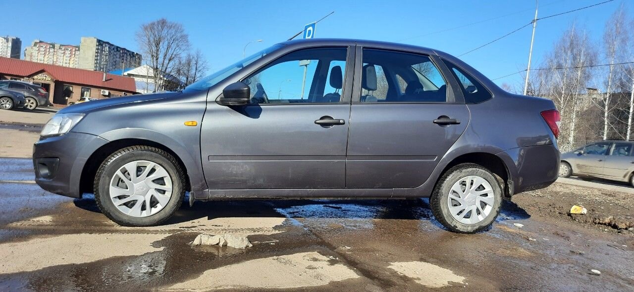 ВАЗ (LADA) Granta: фото владельца