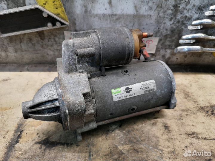 Стартер Valeo 23300jg70a Nissan Renault