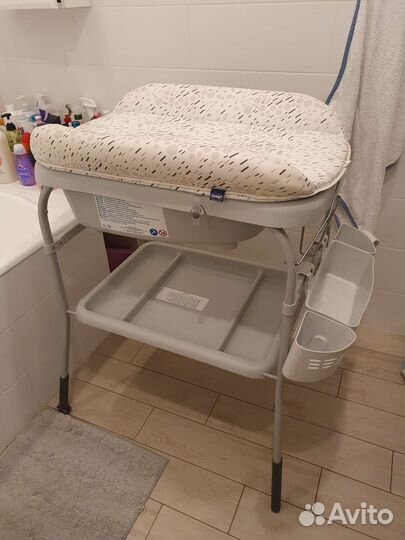 Пеленальный стол с ванночка Chicco