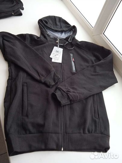 Спортивный костюм мужской новый