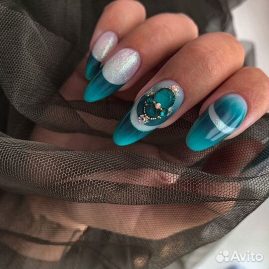 Наращивание ногтей