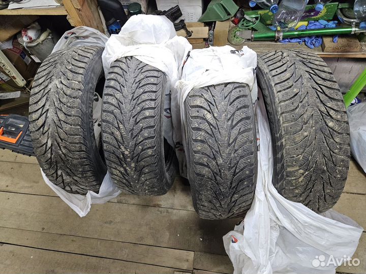 Yokohama Ice Guard Stud IG55 225/60 R17 102H