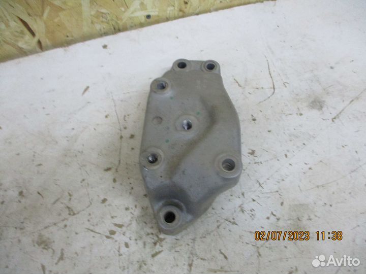 Кронштейн подушки АКПП левый Фольксваген Тигуан