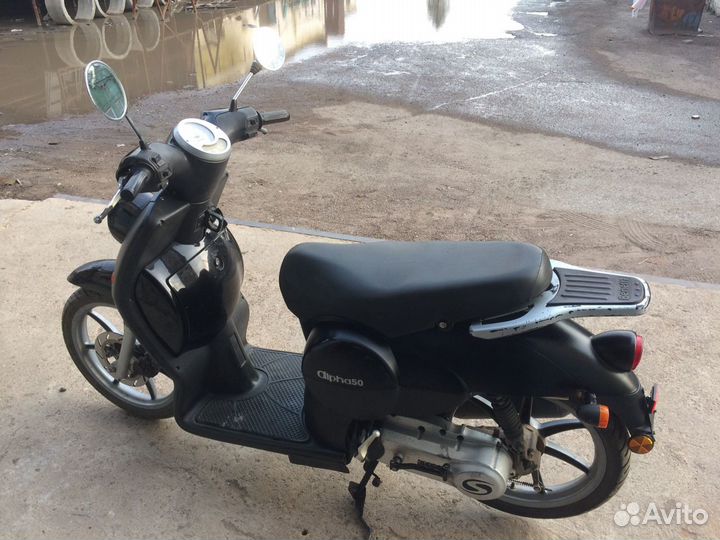 Мопед Скутер Benelli Alpha Stels