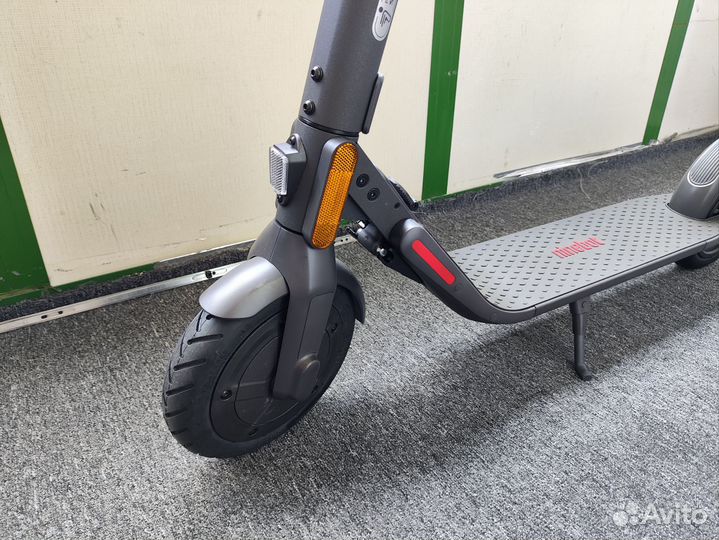 Новые электросамокаты Ninebot E22