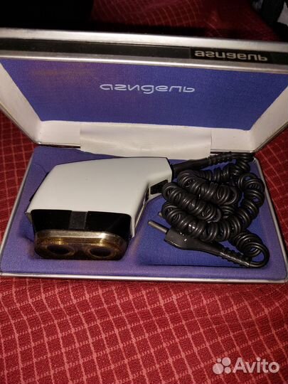 Электробритва Чайка и Бердск