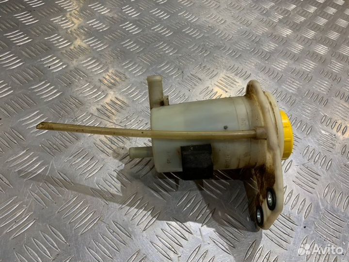 Бачок Гур Fiat Albea седан 1.4 2011