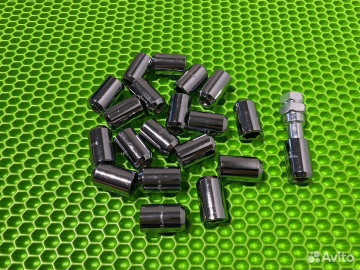 Стальные гайки под внутренний ключ М12х1.5 хром