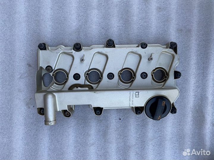 Клапанная крышка Audi A8 D4/4H 2011 079103471BC