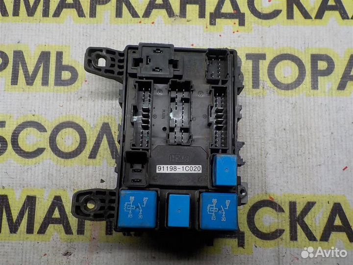 Блок предохранителей Hyundai Getz 2002-2011