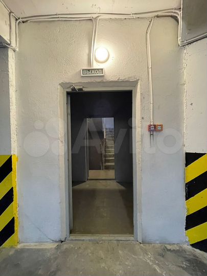 Машиноместо, 17 м²