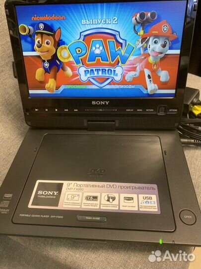 Портативный видеопроигрыватель Sony