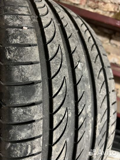 Pirelli Powergy 235/45 R17 97Y