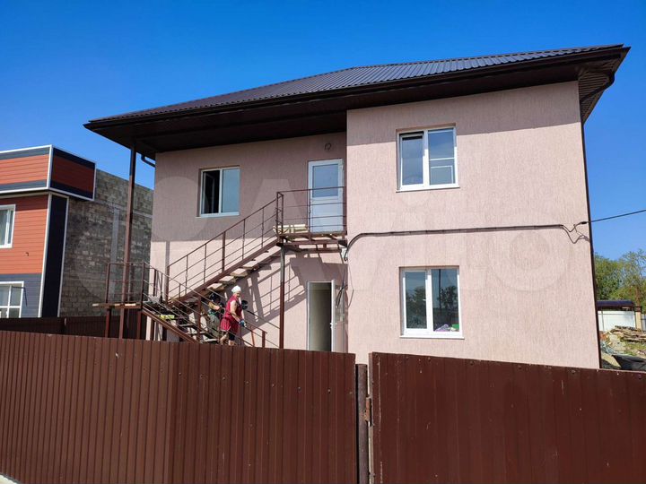 Дом 224 м² на участке 12 сот.