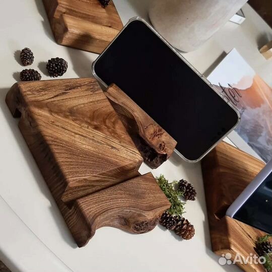 Подставка под телефон