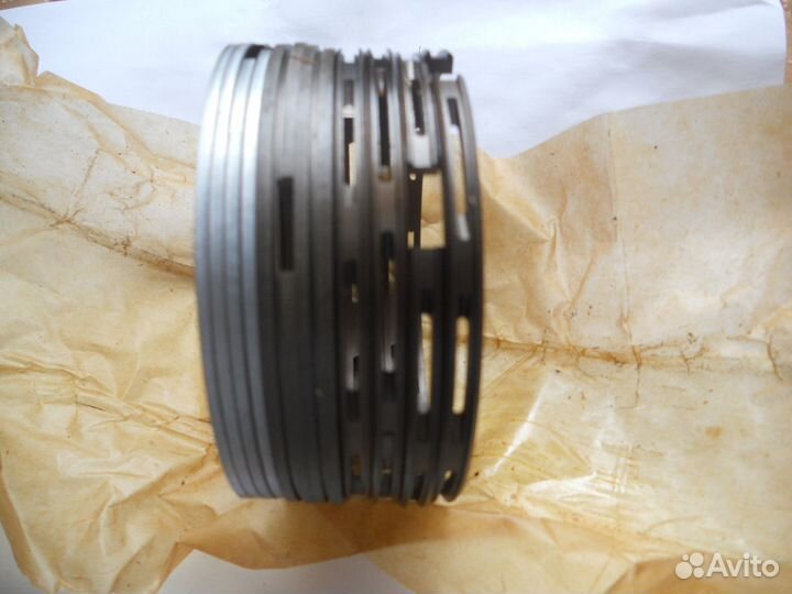 Поршневые кольца Ф 79 мм, Ф 82 мм