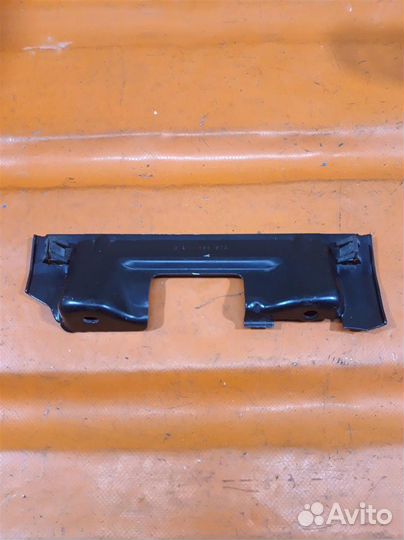 Кронштейн/накладка крепления ручки двери BMW X3 E