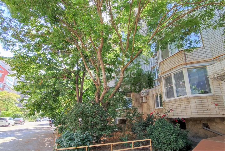 3-к. квартира, 80 м², 3/5 эт.