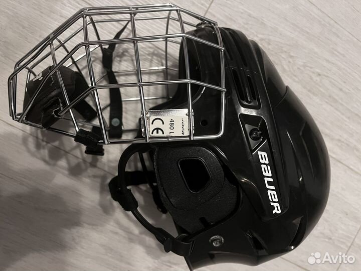 Хоккейный шлем bauer с сеткой jofa
