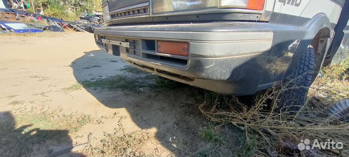 Бампер передний Mazda Bongo SSF8R RF