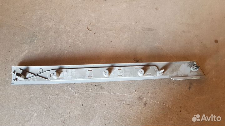 Правая накладка стойки салона задняя focus 2 фокус