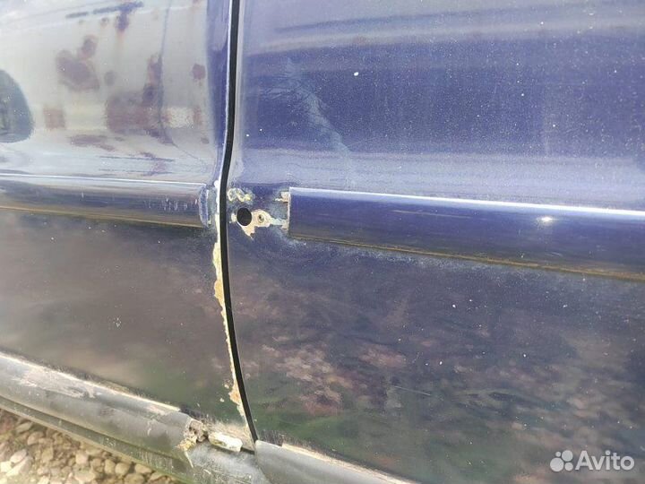 Дверь задняя левая Audi A4 2.4L 1994-2001