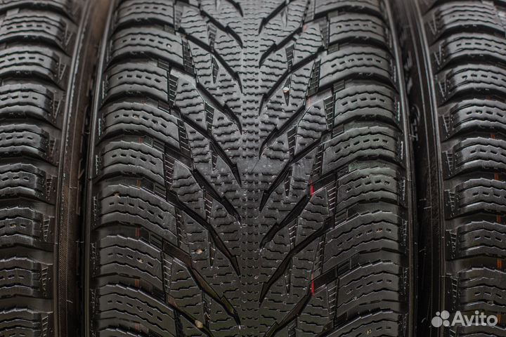 Nokian Tyres Hakkapeliitta R3 225/55 R17 97R