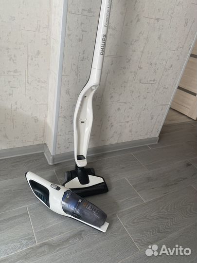 Вертикальный пылесос philips