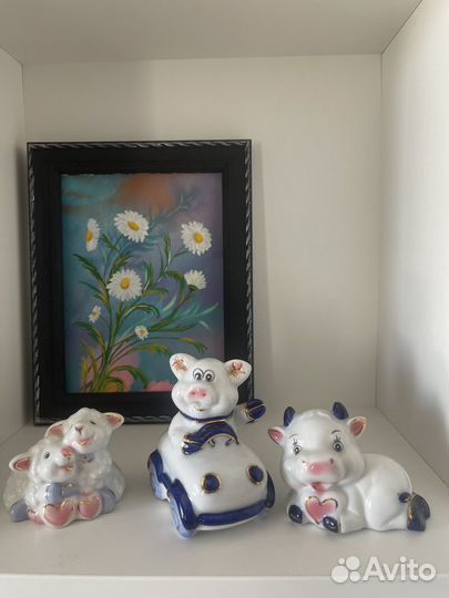 Разные веселые фигурки Фарфор